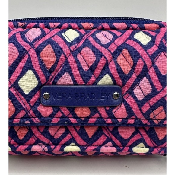 Vera Bradley ~ All In One Crossbody ~‎ Katalina Pink Diamonds ~ New with Tags - Picture 2 of 10